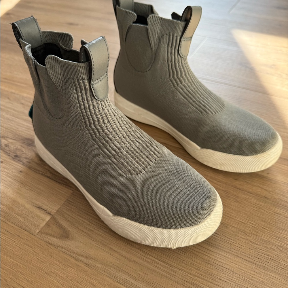 Vessi Gray Ankle Boots with Knit Texture and Elastic Panels
